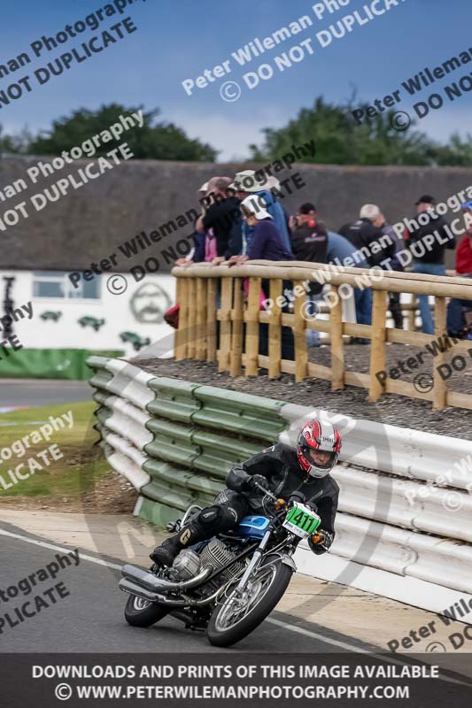 Vintage motorcycle club;eventdigitalimages;mallory park;mallory park trackday photographs;no limits trackdays;peter wileman photography;trackday digital images;trackday photos;vmcc festival 1000 bikes photographs